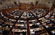 Le Parlement grec donne son feu vert au compromis de Bruxelles Le Parlement grec donne son feu vert au compromis de Bruxelles