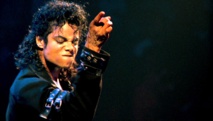 Un ex-ingénieur de son de Michael Jackson posséderait «vingt inédits» du Roi de la Pop Un ex-ingénieur de son de Michael Jackson posséderait «vingt inédits» du Roi de la Pop