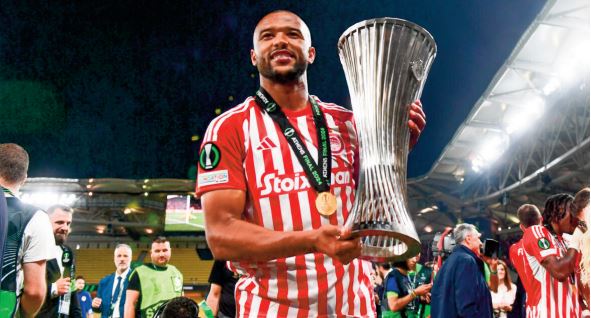 El Kaabi entre dans l’histoire du foot marocain El Kaabi entre dans l’histoire du foot marocain