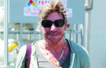 La chirurgie esthétique a rendu Mickey Rourke méconnaissable La chirurgie esthétique a rendu Mickey Rourke méconnaissable