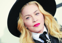 Madonna et la reine d'Angleterre au nouveau musée Grévin Madonna et la reine d'Angleterre au nouveau musée Grévin