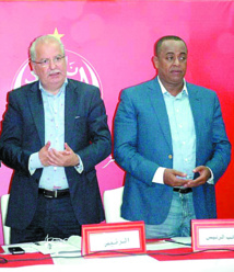 Saïd Naciri fustige Abdelilah El Akram Saïd Naciri fustige Abdelilah El Akram