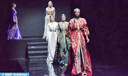 Le caftan marocain à l’honneur lors de l'Oriental Fashion Show à Paris Le caftan marocain à l’honneur lors de l'Oriental Fashion Show à Paris