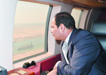 Sissi inaugure le "nouveau" canal de Suez en grande fanfare