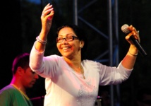 Cheba Zahouania fait son show à Oujda Cheba Zahouania fait son show à Oujda