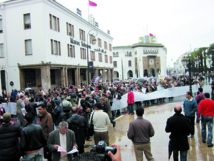 Promouvoir et consolider les droits de l'Homme dans l'espace maghrébin Promouvoir et consolider les droits de l'Homme dans l'espace maghrébin
