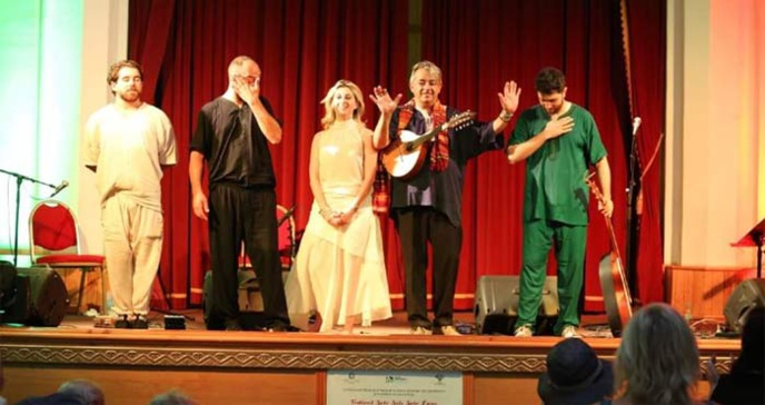 Le mandoliniste Mimmo Epifani et son groupe font danser le public casablancais Le mandoliniste Mimmo Epifani et son groupe font danser le public casablancais