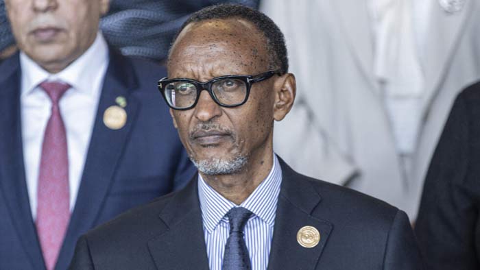 Paul Kagame. L'homme qui a façonné le Rwanda d'une main de fer Paul Kagame. L'homme qui a façonné le Rwanda d'une main de fer