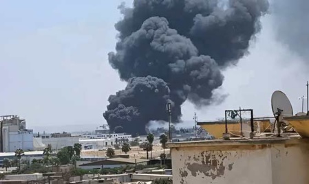 Incendie dans une unité industrielle de fabrication de mouchoirs en papier à Berrechid Incendie dans une unité industrielle de fabrication de mouchoirs en papier à Berrechid