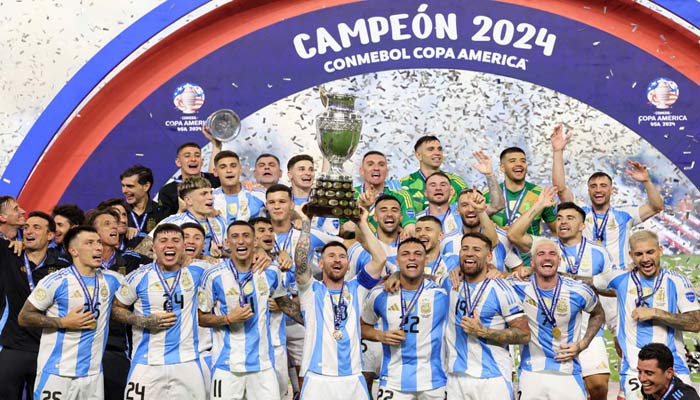 L'Argentine perd Messi sur blessure mais remporte la Copa America L'Argentine perd Messi sur blessure mais remporte la Copa America
