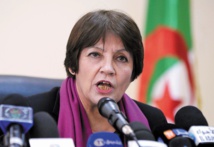 Nouria Benghabrit, la femme ministre qui dérange l’Algérie profonde des conservateurs Nouria Benghabrit, la femme ministre qui dérange l’Algérie profonde des conservateurs