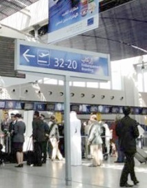 Légère baisse du trafic aérien commercial Légère baisse du trafic aérien commercial