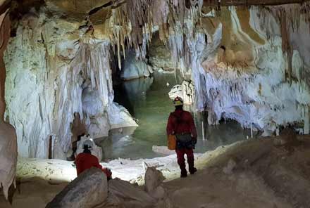 L'ANEF et la GIZ forment des guides locaux en spéléologie L'ANEF et la GIZ forment des guides locaux en spéléologie