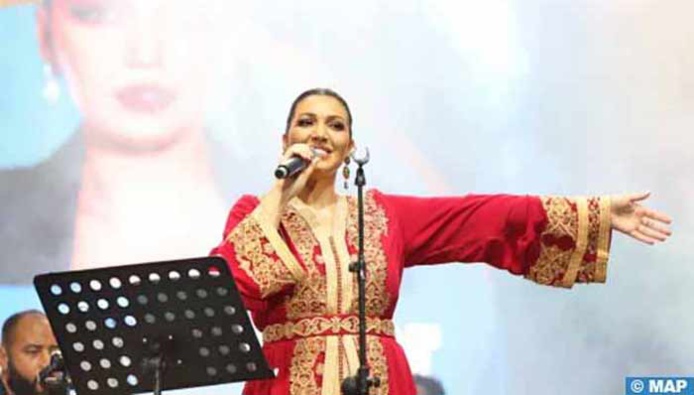 Poursuite en beauté du Rab'Africa Summer Festival avec ALI S, Duke et Asmaa Lamnawar Poursuite en beauté du Rab'Africa Summer Festival avec ALI S, Duke et Asmaa Lamnawar