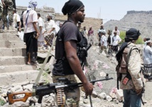 Raid de la coalition dans le nord du Yémen, 36 personnes tuées dont des civils Raid de la coalition dans le nord du Yémen, 36 personnes tuées dont des civils