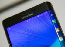 Faut-il s'équiper contre la lumière bleue de nos écrans ? Faut-il s'équiper contre la lumière bleue de nos écrans ?