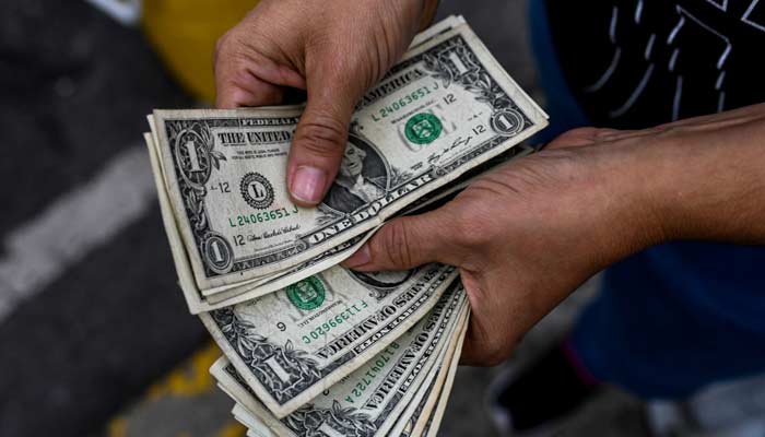 USD/MAD: AGR revoit à la baisse ses prévisions à horizon 1, 2 et 3 mois USD/MAD: AGR revoit à la baisse ses prévisions à horizon 1, 2 et 3 mois