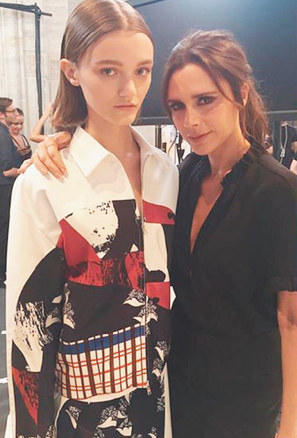 Victoria Beckham critiquée pour avoir employé des mannequins trop maigres Victoria Beckham critiquée pour avoir employé des mannequins trop maigres