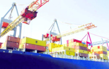 Le déficit commercial poursuit son allègement Le déficit commercial poursuit son allègement