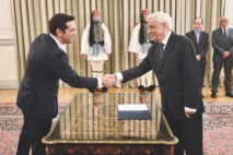 Alexis Tsipras reconduit compte va plancher sur l'économie et la crise Alexis Tsipras reconduit compte va plancher sur l'économie et la crise