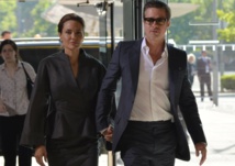 Brad Pitt et Angelina Jolie adoptent un petit Syrien Brad Pitt et Angelina Jolie adoptent un petit Syrien