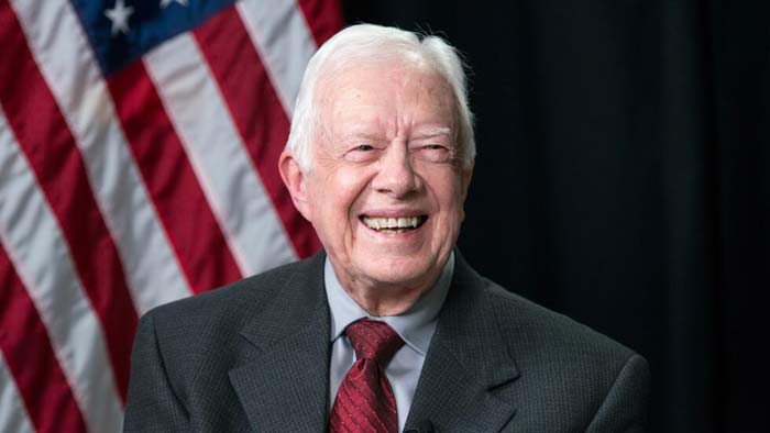 Jimmy Carter souffle sa 100ème bougie Jimmy Carter souffle sa 100ème bougie
