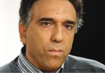 Charif Majdalani : S’il n’y avait que quelques vérités, il n’y aurait pas les millions d’ouvrages déjà écrits ou que l’on continue à écrire Charif Majdalani : S’il n’y avait que quelques vérités, il n’y aurait pas les millions d’ouvrages déjà écrits ou que l’on continue à écrire