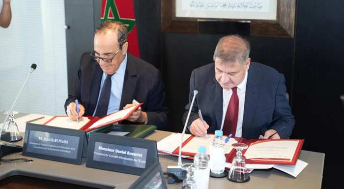 Le CSEFRS et le CEE s'allient pour renforcer leur coopération dans le domaine de l'éducation et de la formation Le CSEFRS et le CEE s'allient pour renforcer leur coopération dans le domaine de l'éducation et de la formation