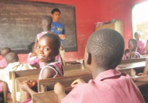 Cameroun : Pour un enseignement primaire non coercitif Cameroun : Pour un enseignement primaire non coercitif