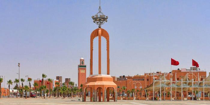 Stratégie nationale pour le développement du Sahara marocain: Un modèle de développement global et une demande de participation des élites Stratégie nationale pour le développement du Sahara marocain: Un modèle de développement global et une demande de participation des élites