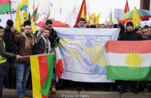 Kurdes et Arabes créent les Forces démocratiques de Syrie Kurdes et Arabes créent les Forces démocratiques de Syrie