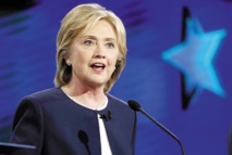 Hillary Clinton domine le premier débat démocrate Hillary Clinton domine le premier débat démocrate