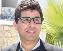 Le poète Mohamed El Annaz remporte le Prix “Jenan Khalil” Le poète Mohamed El Annaz remporte le Prix “Jenan Khalil”