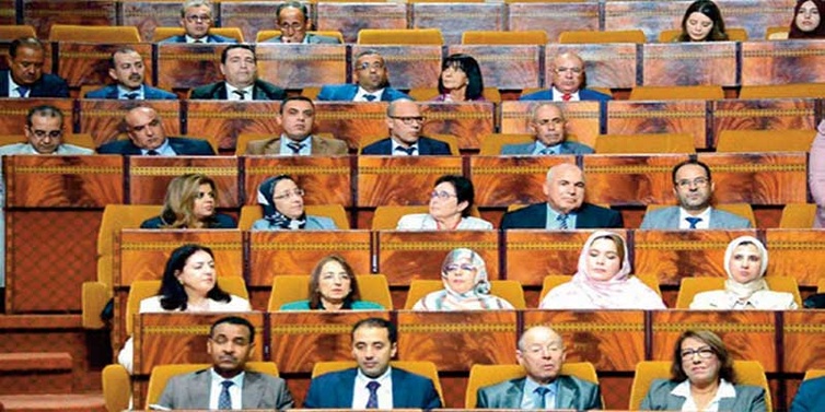 Le Groupe socialiste-Opposition ittihadie interpelle l’Exécutif au sujet de l’avenir du commerce extérieur, des infrastructures sportives, du phénomène des résidus de constructions dans les villes, entre autres Le Groupe socialiste-Opposition ittihadie interpelle l’Exécutif au sujet de l’avenir du commerce extérieur, des infrastructures sportives, du phénomène des résidus de constructions dans les villes, entre autres