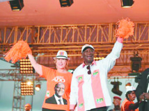 Côte d'Ivoire : Ouattara vise une réélection au 1er tour face à une opposition divisée Côte d'Ivoire : Ouattara vise une réélection au 1er tour face à une opposition divisée