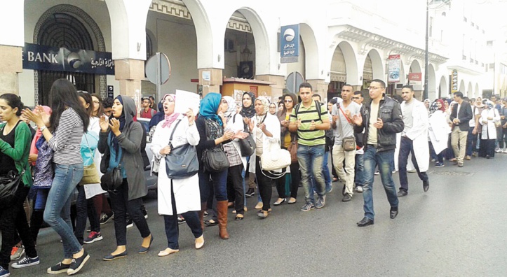 Les infirmiers au chômage fustigent la politique de Louardi Les infirmiers au chômage fustigent la politique de Louardi