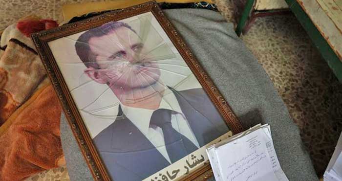 Les rebelles annoncent la fin du règne d'Assad 
     
 Les rebelles annoncent la fin du règne d'Assad