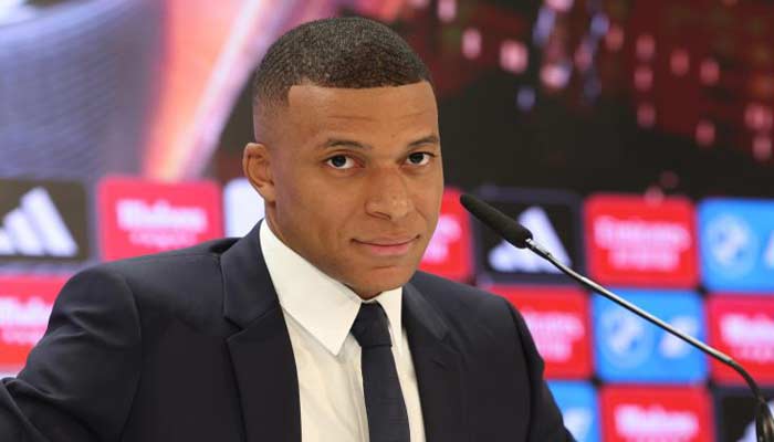 Mbappé sort du silence et affirme ne pas être concerné par les accusations de viol en Suède Mbappé sort du silence et affirme ne pas être concerné par les accusations de viol en Suède