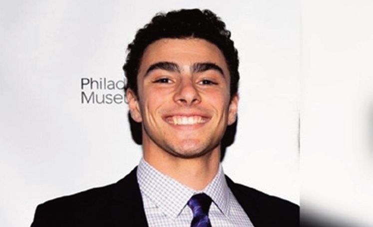 Luigi Mangione. Diplômé et fils de bonne famille, le profil du suspect du meurtre du patron d’UnitedHealthcare Luigi Mangione. Diplômé et fils de bonne famille, le profil du suspect du meurtre du patron d’UnitedHealthcare