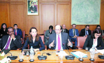 Le FMI demande au gouvernement de lutter contre le chômage et la pauvreté Le FMI demande au gouvernement de lutter contre le chômage et la pauvreté