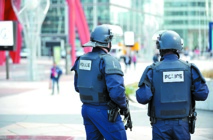 Perquisitions dans les milieux islamistes à travers toute la France Perquisitions dans les milieux islamistes à travers toute la France