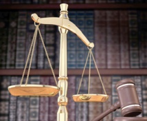 Trois hommes nés au Maroc jugés en France pour un accident de car mortel Trois hommes nés au Maroc jugés en France pour un accident de car mortel