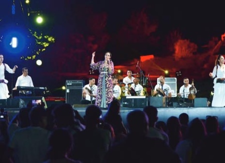 Clôture de la 6ème édition du Festival d’Afoulay du théâtre de la jeunesse Clôture de la 6ème édition du Festival d’Afoulay du théâtre de la jeunesse