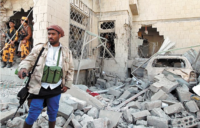 Attaques d'Al-Qaïda et combats au Yémen Attaques d'Al-Qaïda et combats au Yémen