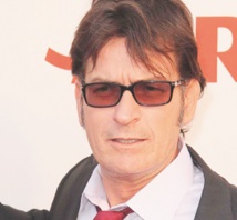 “Je pensais que ma vie était finie” Charlie Sheen révèle être séropositif “Je pensais que ma vie était finie” Charlie Sheen révèle être séropositif