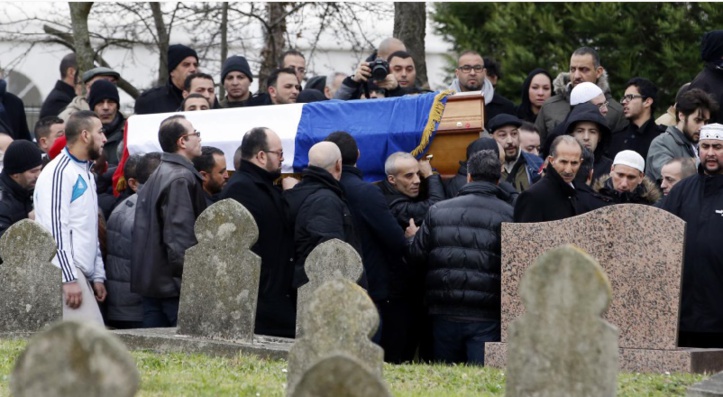 La France à l’heure des obsèques, Bruxelles ville-morte, Salah Abdeslam introuvable La France à l’heure des obsèques, Bruxelles ville-morte, Salah Abdeslam introuvable