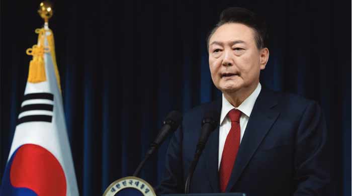 Yoon Suk Yeol, le premier président en exercice arrêté Yoon Suk Yeol, le premier président en exercice arrêté