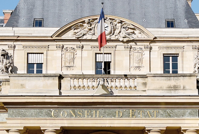 Le Conseil d'Etat rejette les demandes de suspension de décrets de déchéance de la nationalité française