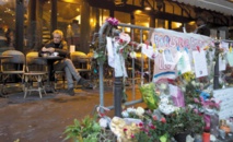 Réouverture de “La Bonne bière”, l'un des établissements parisiens visés par les attentats de Paris Réouverture de “La Bonne bière”, l'un des établissements parisiens visés par les attentats de Paris