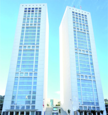 Casablanca a sa course ascensionnelle Up and Down Twin Casablanca a sa course ascensionnelle Up and Down Twin